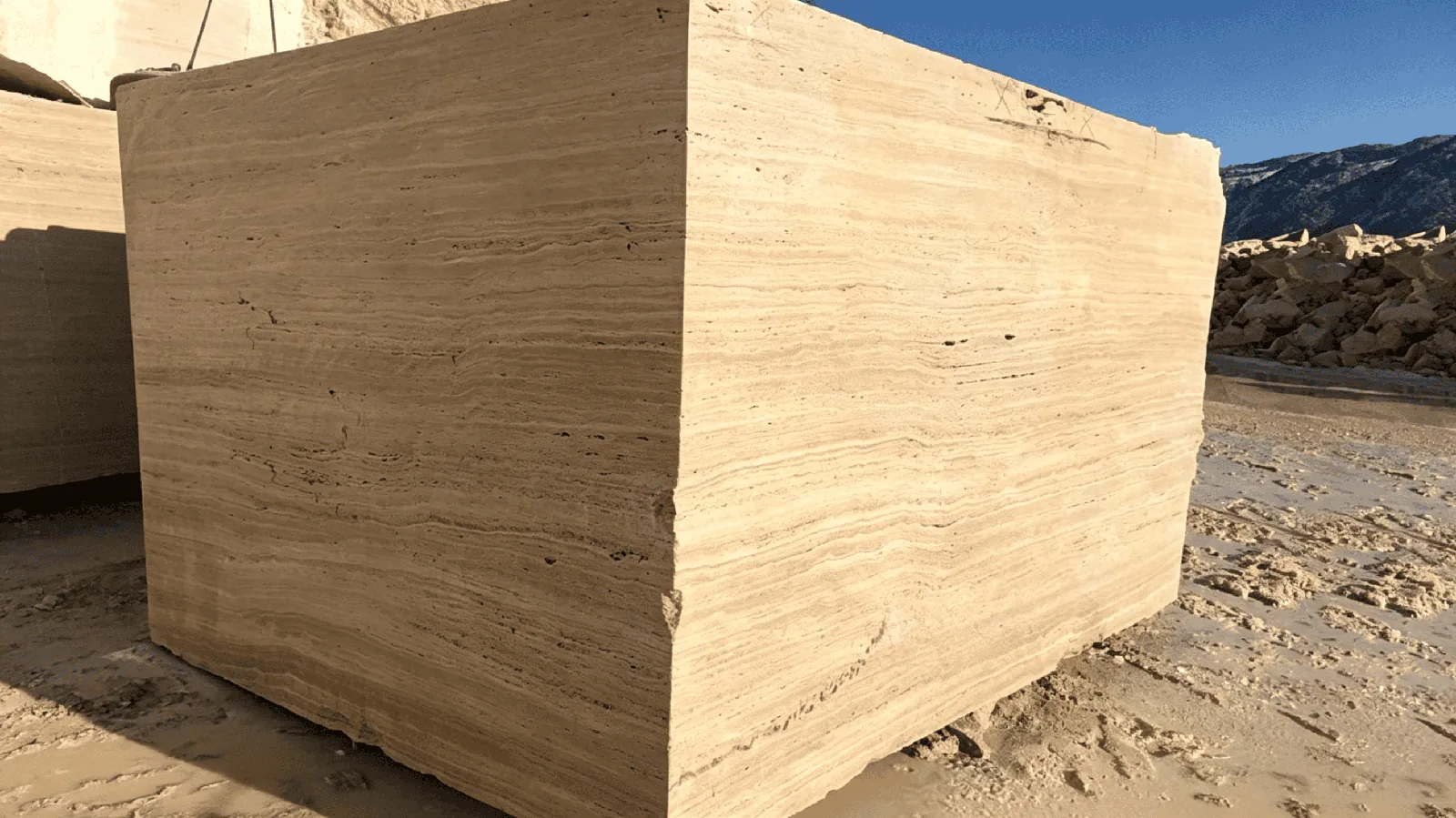 Classic Beige Travertine Blocks For Flooring and Wall thumbnail 4