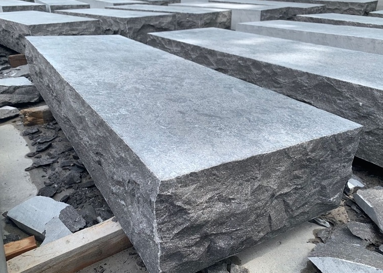 Grey Limestone Blocks for Flooring or Wall