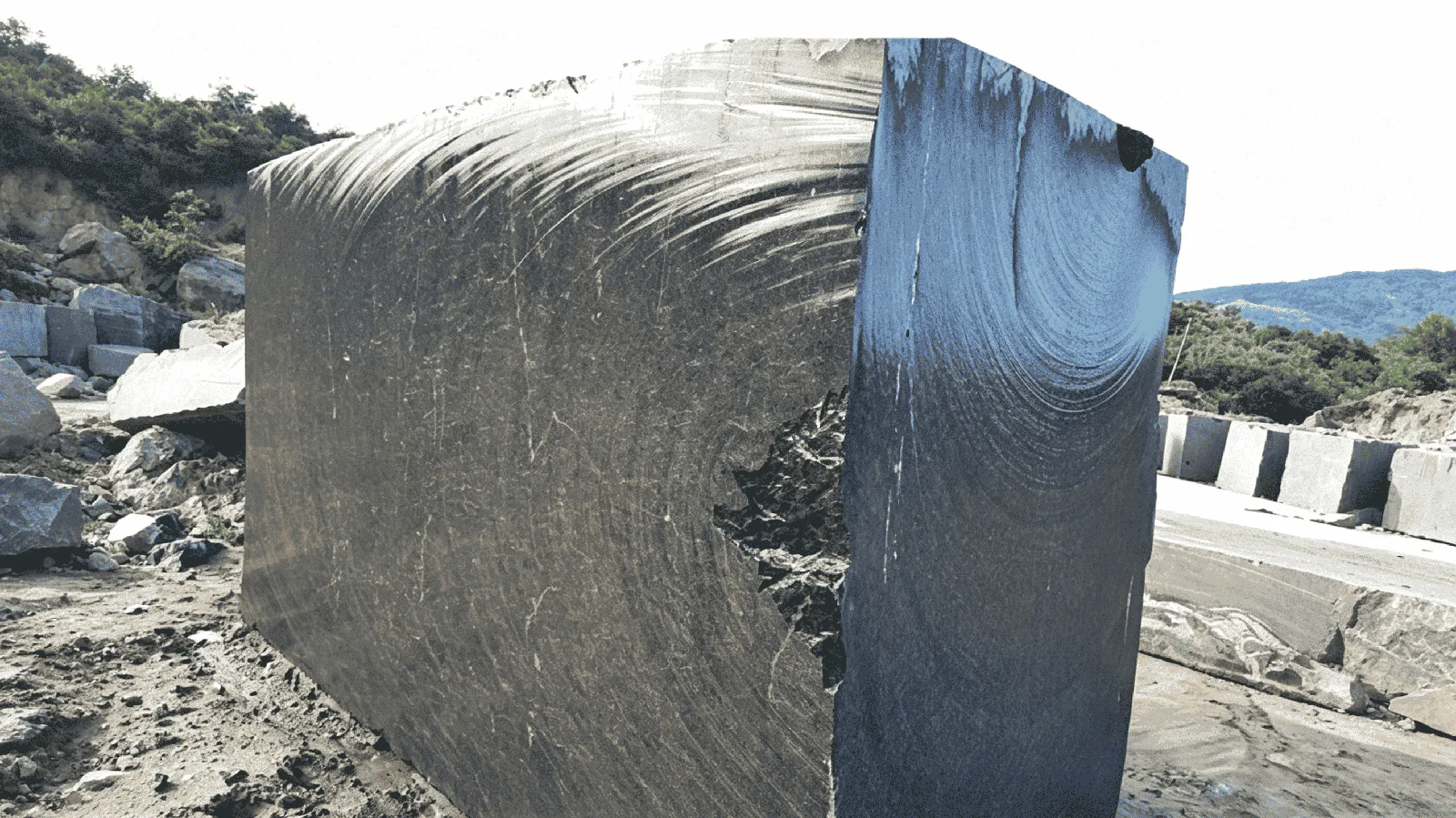 Matrix Black Granite Blocks For Dining Tops